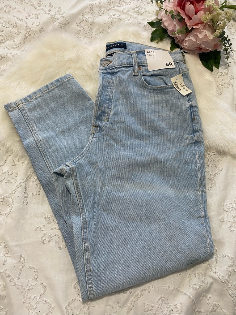 Aeropostale Light Wash High-Rise Straight Jeans - Pale Blue